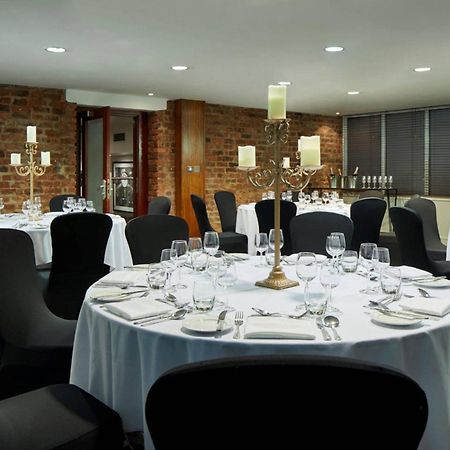 Manchester Marriott Victoria & Albert Hotel Ngoại thất bức ảnh