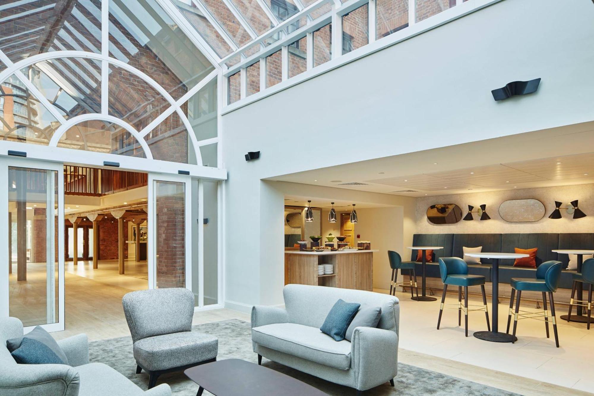 Manchester Marriott Victoria & Albert Hotel Ngoại thất bức ảnh